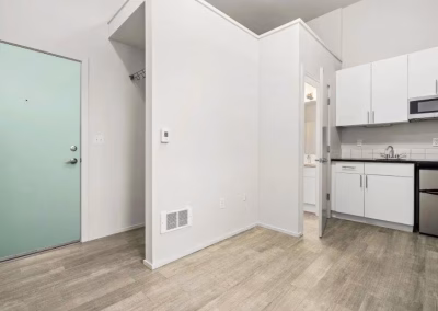 Horizon Phinney Apartments Studio